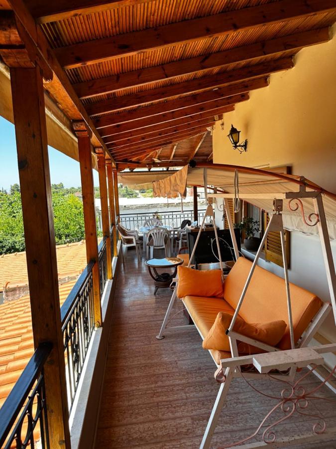 Privilege Suites Nea Kallikrateia Exterior photo